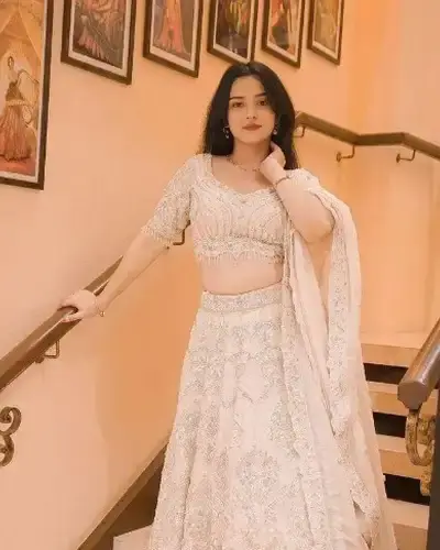 Escort Pathsala
